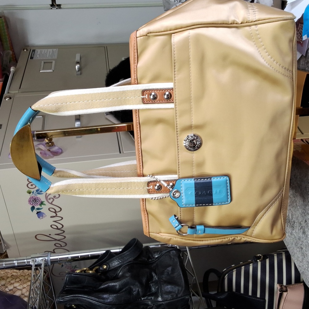 Coach 1